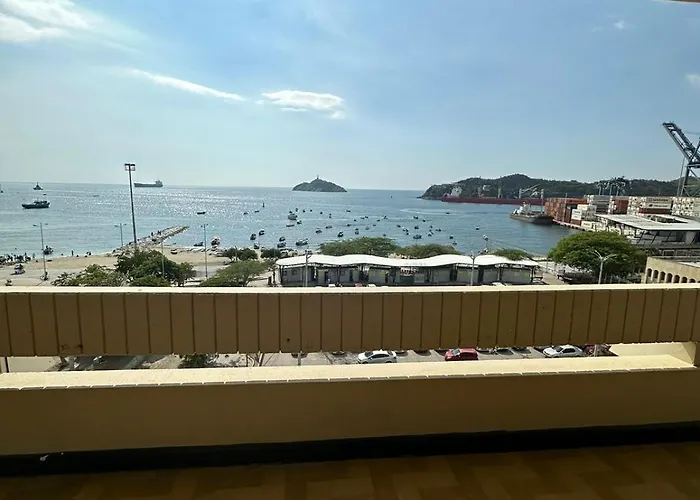 Apartamento Al Frente De La Bahía De Santa Marta